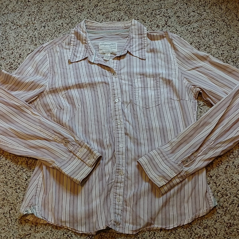 Aeropostale button down shirt, size L juniors